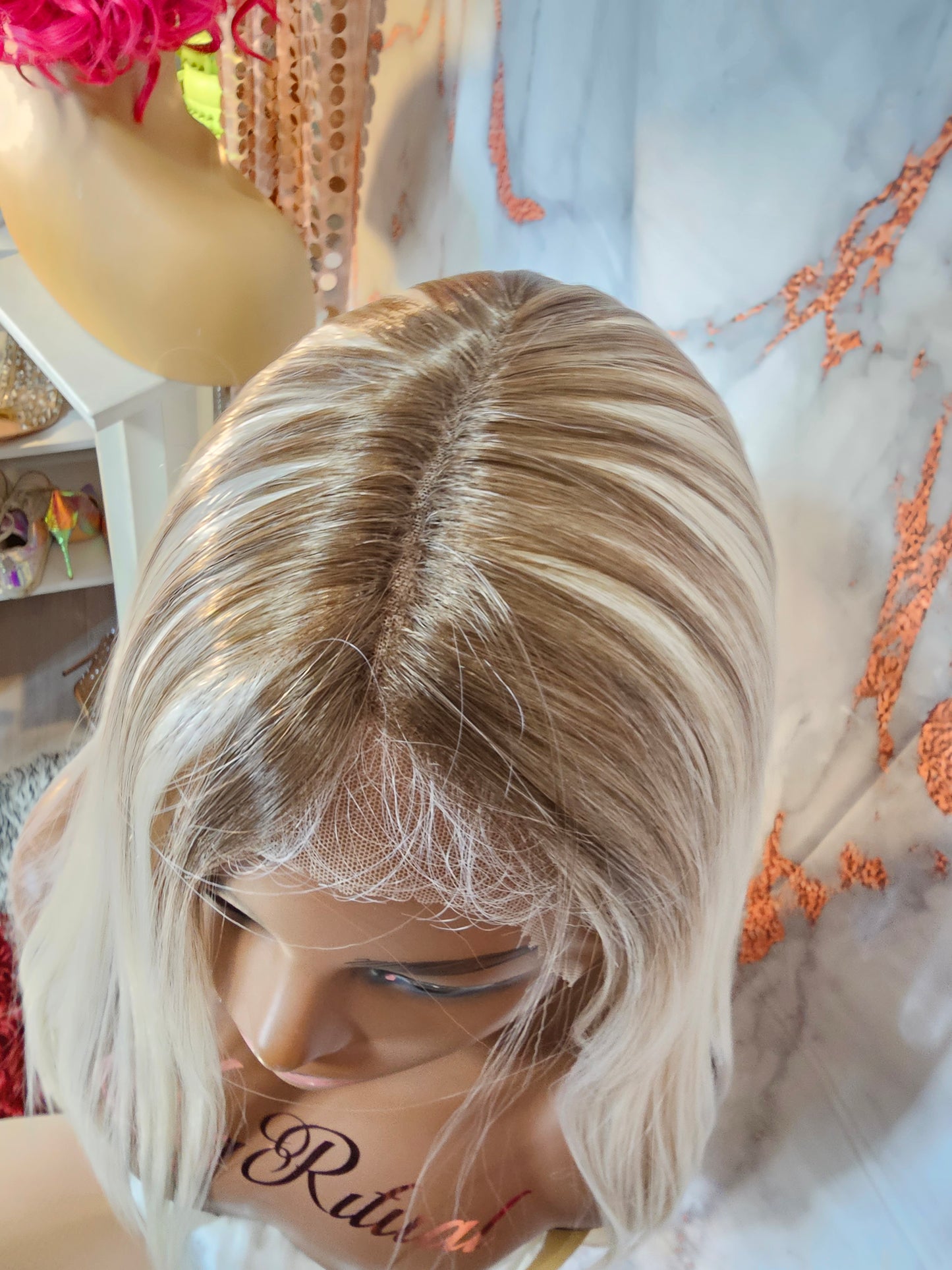 22" platinum streak blonde wig